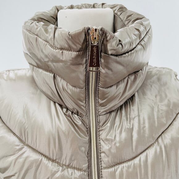 Calvin Klein Metallic Puffer Outdoor Winter Sleeveless Hi Neck Softshell Vest S - Picture 4 of 12
